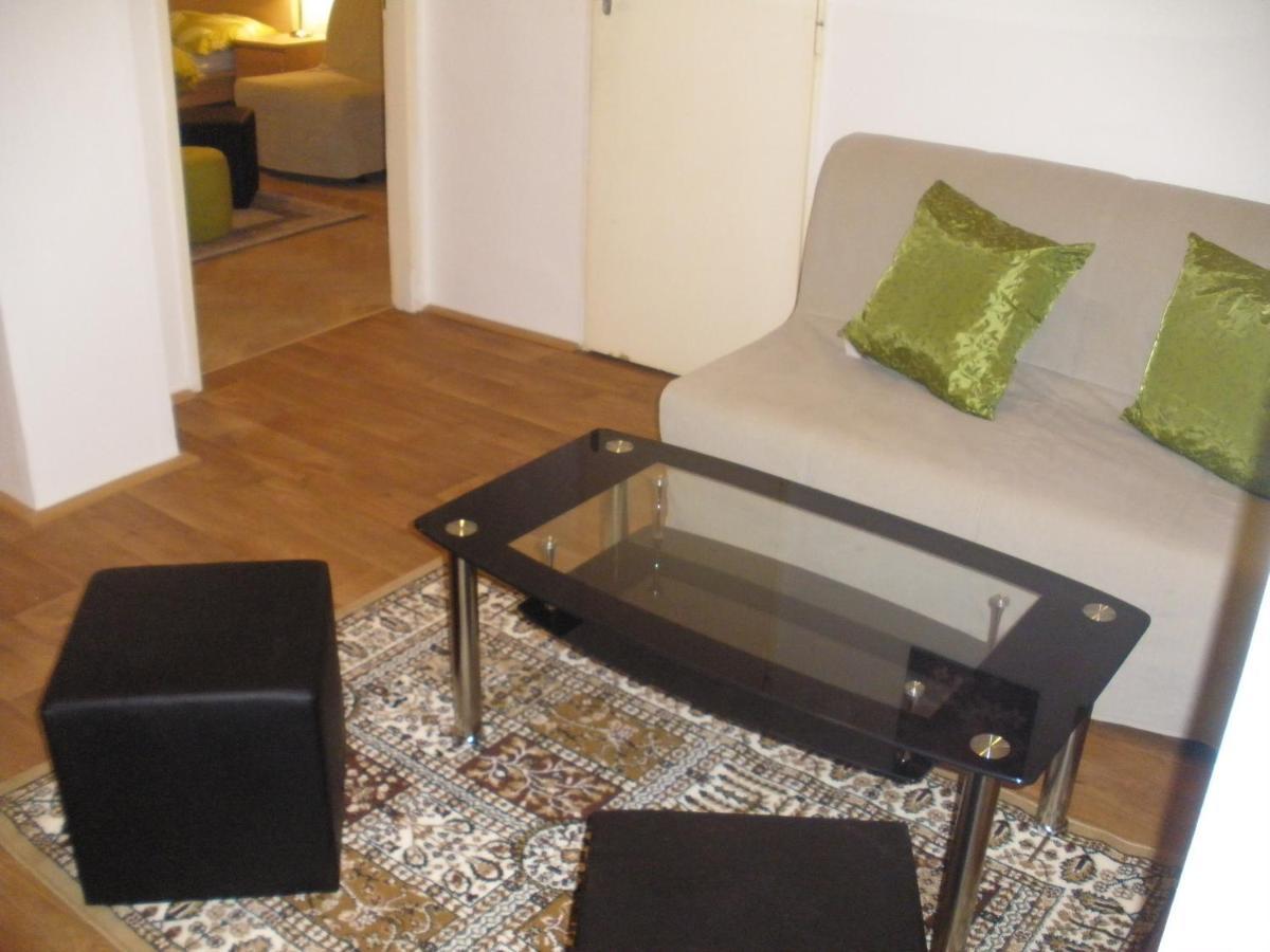 Apartments Tronicek Prague Luaran gambar