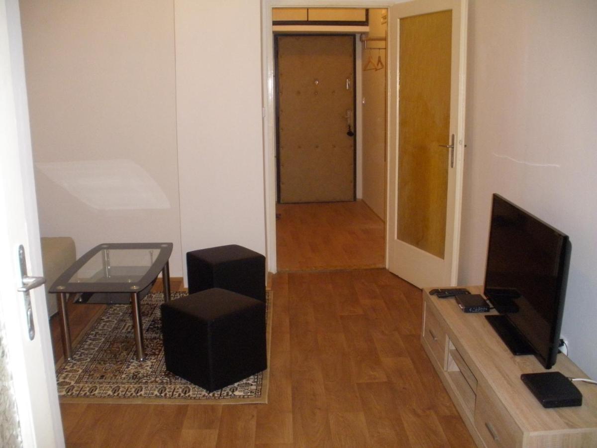Apartments Tronicek Prague Luaran gambar