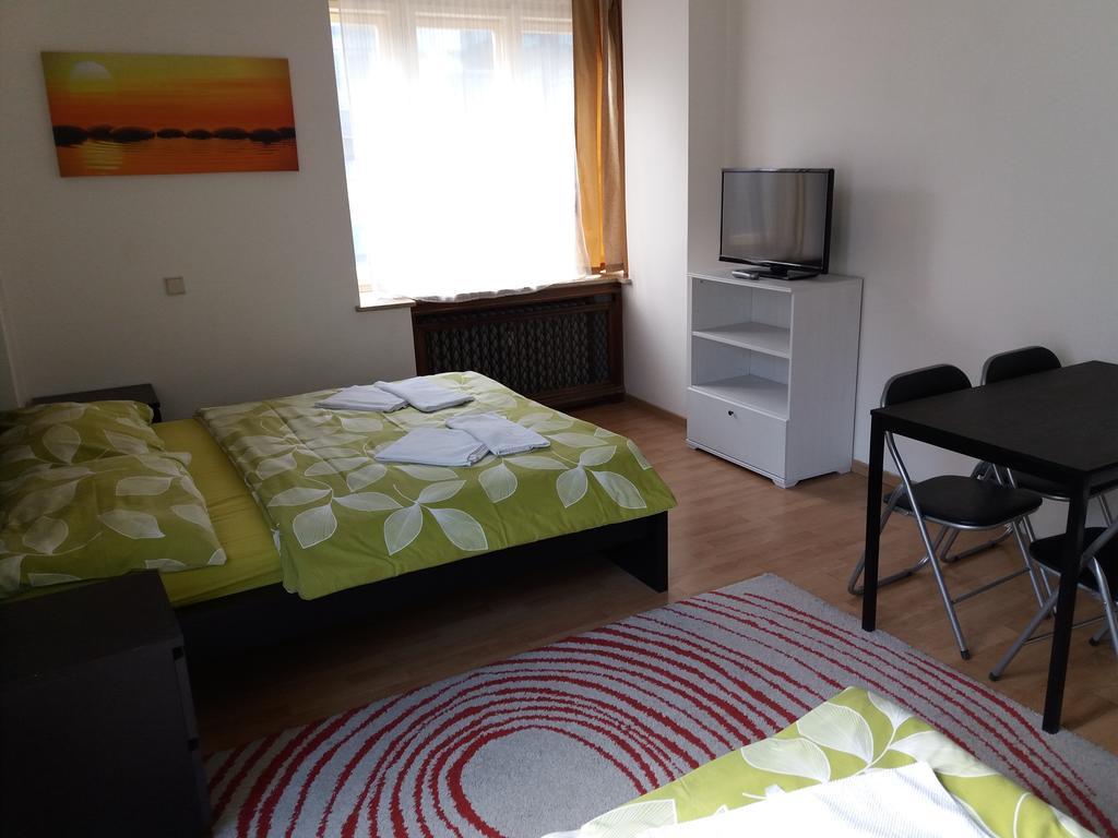 Apartments Tronicek Prague Luaran gambar